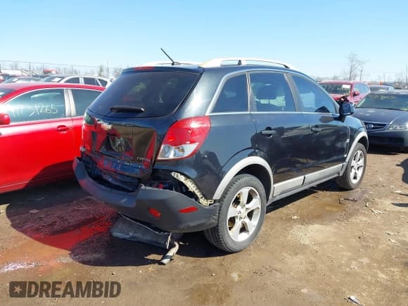 ✅ 2012 Chevrolet Captiva Sport LS • VIN: 3GNAL2EK5CS554415 • Lot: 41764028. Wystawiony na IAAI z przebiegiem 179 527 mil. Bezpłatny archiwum sprzedaży aukcyjnych z USA i szczegółowy raport historii pojazdu na DreamBid. Zdjęcie 4.