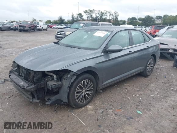 ✅ 2019 Volkswagen Jetta S • VIN: 3VWCB7BU4KM151890 • Lot: 43372212. Listed on IAAI with 166,844 mi. Free auction sales archive from the USA and detailed vehicle history report at DreamBid. Image 2.