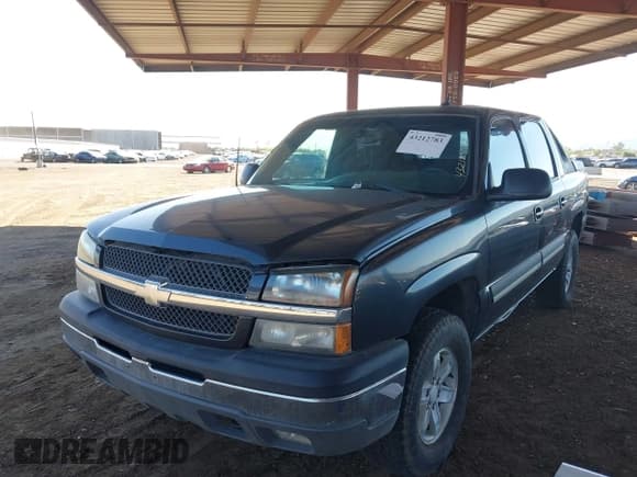 ✅ 2004 Chevrolet Avalanche Z66 • VIN: 3GNEC12T34G236497 • Lot: 43212783. Listed on IAAI with 225,344 mi. Free auction sales archive from the USA and detailed vehicle history report at DreamBid. Image 6.