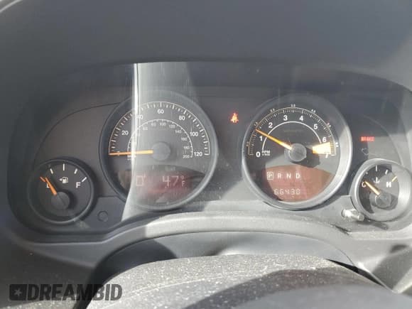 ✅ 2016 Jeep Patriot High Altitude • VIN: 1C4NJRFB7GD522479 • Lot: 91968565. Wystawiony na Copart z przebiegiem 66 430 mil. Bezpłatny archiwum sprzedaży aukcyjnych z USA i szczegółowy raport historii pojazdu na DreamBid. Zdjęcie 9.