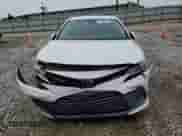 2023 Toyota Camry LE с VIN 4T1C11BK2PU075098, выставлен на аукционе Copart как лот 71546315 с пробегом 64 124 миль миль и Списание • Salvage title. История ставок и продаж доступна на DreamBid. Изображение 5.