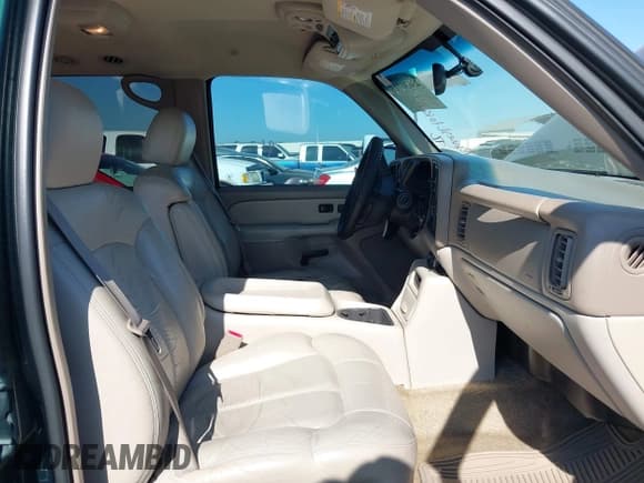 ✅ 2002 Chevrolet Suburban LT • VIN: 3GNEC16Z52G351324 • Лот: 43630716. Опубликован ранее на IAAI с пробегом 165 333 миль. Бесплатный доступ к архиву аукционных продаж из США и подробный отчёт об истории автомобиля на DreamBid. Изображение 5.