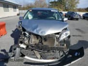 ✅ 2012 Toyota Sienna LE • VIN: 5TDKK3DC4CS242705 • Lot: 91405835. Wystawiony na Copart z przebiegiem 356 794 mil. Bezpłatny archiwum sprzedaży aukcyjnych z USA i szczegółowy raport historii pojazdu na DreamBid. Zdjęcie 5.