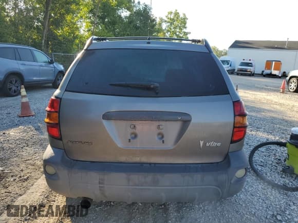 ✅ 2004 Pontiac Vibe • VIN: 5Y2SM62854Z440493 • Lot: 71470625. Wystawiony na Copart z przebiegiem 192 467 mil. Bezpłatny archiwum sprzedaży aukcyjnych z USA i szczegółowy raport historii pojazdu na DreamBid. Zdjęcie 6.