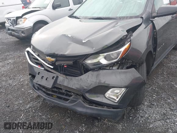 ✅ 2020 Chevrolet Equinox LT • VIN: 2GNAXTEVXL6171413 • Lot: 43288120. Listed on IAAI with 70,858 mi. Free auction sales archive from the USA and detailed vehicle history report at DreamBid. Image 6.