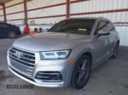 ✅ 2018 Audi SQ5 Prestige • VIN: WA1C4AFY0J2042561 • Lot: 43024872. Wystawiony na IAAI z przebiegiem 115 219 mil. Bezpłatny archiwum sprzedaży aukcyjnych z USA i szczegółowy raport historii pojazdu na DreamBid. Zdjęcie 6.