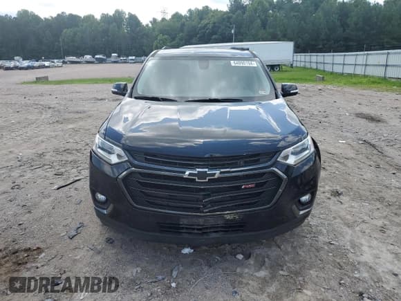 ✅ 2019 Chevrolet Traverse RS • VIN: 1GNERJKX4KJ142464 • Lot: 64090194. Wystawiony na Copart z przebiegiem 105 610 mil. Bezpłatny archiwum sprzedaży aukcyjnych z USA i szczegółowy raport historii pojazdu na DreamBid. Zdjęcie 5.