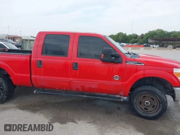 ✅ 2016 Ford F-250 Lariat • VIN: 1FT7W2BT3GED38487 • Lot: 43023801. Listed on IAAI with 247,942 mi. Free auction sales archive from the USA and detailed vehicle history report at DreamBid. Image 13.