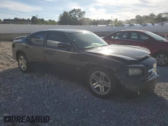 ✅ 2006 Dodge Charger R/T • VIN: 2B3KA53H96H173848 • Lot: 82198755. Wystawiony na Copart z przebiegiem 147 142 mil mil. Skorzystaj z bezpłatnego archiwum sprzedaży aukcyjnych z USA i zobacz szczegółowy raport historii pojazdu na DreamBid. Zdjęcie 4.