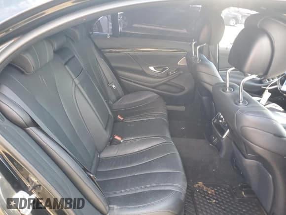 ✅ 2020 Mercedes-Benz S 450 • VIN: WDDUG6EB0LA522786 • Lot: 56539965. Wystawiony na Copart z przebiegiem 59 243 mil. Bezpłatny archiwum sprzedaży aukcyjnych z USA i szczegółowy raport historii pojazdu na DreamBid. Zdjęcie 10.