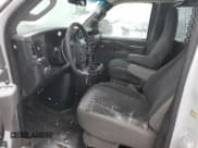✅ 2021 GMC Savana Cargo • VIN: 1GTW7AF78M1262297 • Lot: 41510995. Wystawiony na Copart z przebiegiem Nie podano. Bezpłatny archiwum sprzedaży aukcyjnych z USA i szczegółowy raport historii pojazdu na DreamBid. Zdjęcie 7.