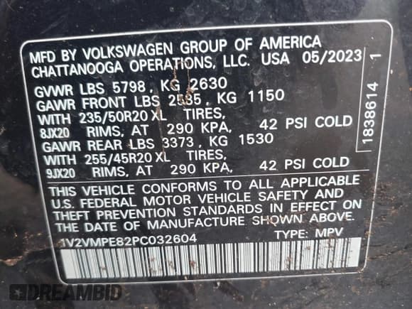 ✅ 2023 Volkswagen ID.4 Pro • VIN: 1V2VMPE82PC032604 • Lot: 42247397. Wystawiony na IAAI z przebiegiem 33 858 mil. Bezpłatny archiwum sprzedaży aukcyjnych z USA i szczegółowy raport historii pojazdu na DreamBid. Zdjęcie 9.