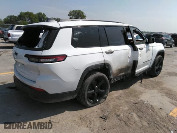 ✅ 2023 Jeep Grand Cherokee Altitude • VIN: 1C4RJKAG6P8104905 • Lot: 36923163. Listed on IAAI with Not provided. Free auction sales archive from the USA and detailed vehicle history report at DreamBid. Image 4.