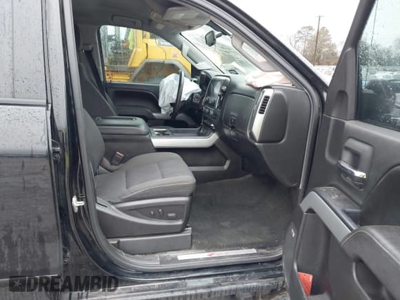 ✅ 2017 Chevrolet Silverado 2500HD LT • VIN: 1GC1KVEY9HF111035 • Lot: 41470279. Wystawiony na IAAI z przebiegiem 155 494 mil. Bezpłatny archiwum sprzedaży aukcyjnych z USA i szczegółowy raport historii pojazdu na DreamBid. Zdjęcie 5.