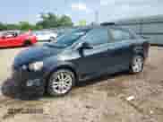 2014 Chevrolet Sonic LT с VIN 1G1JC5SH3E4242351, выставлен на аукционе Copart как лот 68592295 с пробегом 103 729 миль миль и Списание • Salvage title. История ставок и продаж доступна на DreamBid. Изображение 1.