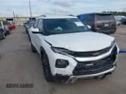 ✅ 2023 Chevrolet TrailBlazer LT • VIN: KL79MPS27PB210061 • Лот: 43535460. Опубликован ранее на IAAI с пробегом 45 384 миль. Бесплатный доступ к архиву аукционных продаж из США и подробный отчёт об истории автомобиля на DreamBid. Изображение 1.