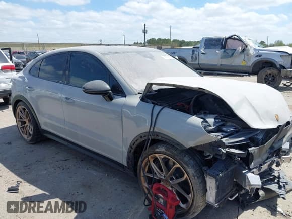 ✅ 2022 Porsche Cayenne • VIN: WP1BK2AY4NDA60106 • Лот: 41803654. Опубликован ранее на IAAI с пробегом Не указан. Бесплатный доступ к архиву аукционных продаж из США и подробный отчёт об истории автомобиля на DreamBid. Изображение 1.