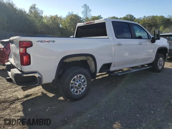 ✅ 2025 Chevrolet Silverado 2500HD LT • VIN: 2GC1KNE78S1234041 • Lot: 85681265. Wystawiony na Copart z przebiegiem 2 408 mil. Bezpłatny archiwum sprzedaży aukcyjnych z USA i szczegółowy raport historii pojazdu na DreamBid. Zdjęcie 3.