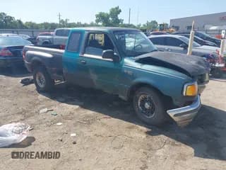 ✅ 1994 Ford Ranger Splash • VIN: 1FTCR14X7RPB70733 • Lot: 42712476. Wystawiony na IAAI z przebiegiem 176 776 mil. Bezpłatny archiwum sprzedaży aukcyjnych z USA i szczegółowy raport historii pojazdu na DreamBid. Zdjęcie 1.