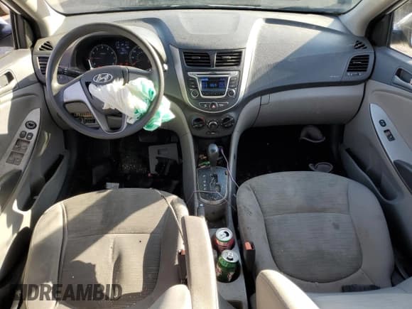 ✅ 2016 Hyundai Accent SE • VIN: KMHCT4AE6GU095149 • Лот: 70757904. Опубликован ранее на Copart с пробегом 128 177 миль. Бесплатный доступ к архиву аукционных продаж из США и подробный отчёт об истории автомобиля на DreamBid. Изображение 8.