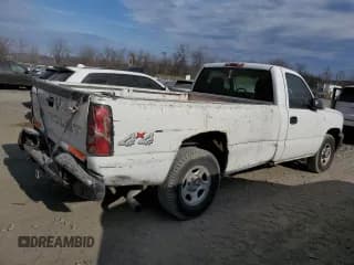 ✅ 2004 Chevrolet Silverado 1500 LS • VIN: 1GCEK14T54E292408 • Лот: 79575014. Опубликован ранее на Copart с пробегом 208 230 миль. Бесплатный доступ к архиву аукционных продаж из США и подробный отчёт об истории автомобиля на DreamBid. Изображение 3.