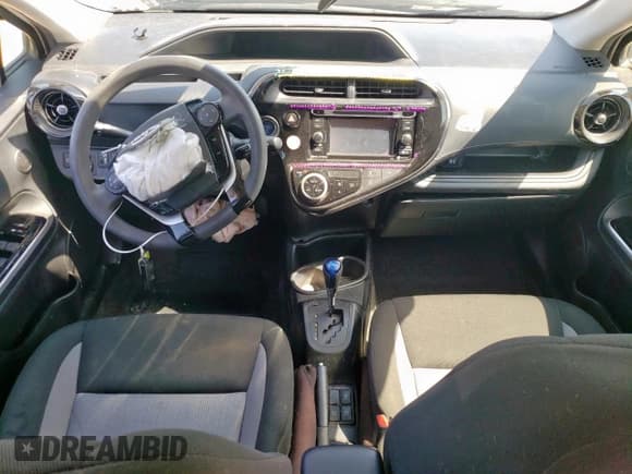 ✅ 2019 Toyota Prius L • VIN: JTDKDTB33K1624796 • Lot: 56747155. Listed on Copart with 50,028 mi. Free auction sales archive from the USA and detailed vehicle history report at DreamBid. Image 8.