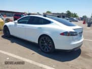✅ 2013 Tesla Model S Performance • VIN: 5YJSA1DP6DFP26293 • Lot: 42464948. Wystawiony na IAAI z przebiegiem 113 525 mil. Bezpłatny archiwum sprzedaży aukcyjnych z USA i szczegółowy raport historii pojazdu na DreamBid. Zdjęcie 3.