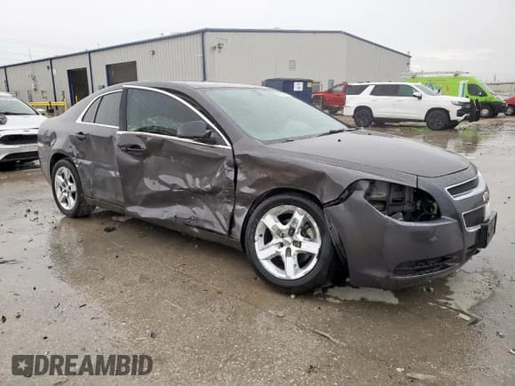 ✅ 2011 Chevrolet Malibu 1FL • VIN: 1G1ZA5EU2BF249521 • Лот: 82168415. Опубликован ранее на Copart с пробегом 257 291 миль. Бесплатный доступ к архиву аукционных продаж из США и подробный отчёт об истории автомобиля на DreamBid. Изображение 4.