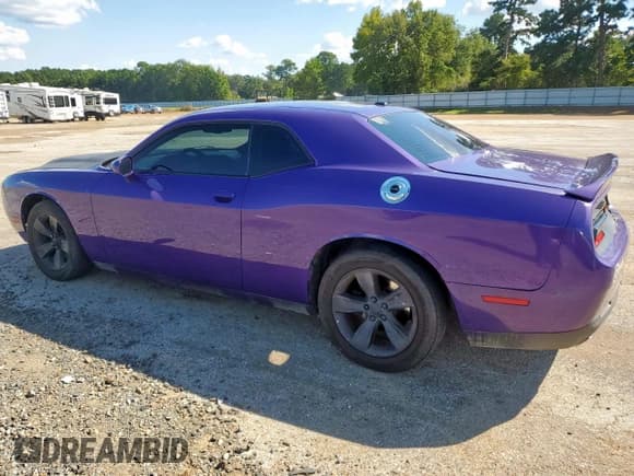 ✅ 2018 Dodge Challenger SXT Plus • VIN: 2C3CDZAG2JH334324 • Lot: 84433715. Wystawiony na Copart z przebiegiem 94 491 mil. Bezpłatny archiwum sprzedaży aukcyjnych z USA i szczegółowy raport historii pojazdu na DreamBid. Zdjęcie 2.