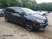 ✅ 2023 Chrysler Pacifica Limited • VIN: 2C4RC1GG2PR603278 • Lot: 66739795. Listed on Copart with 24,394 mi. Free auction sales archive from the USA and detailed vehicle history report at DreamBid. Image 4.