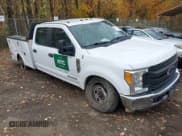 ✅ 2017 Ford F-350 • VIN: 1FD7W3AT4HEC95024 • Lot: 43682999. Listed on IAAI with 131,581 mi. Free auction sales archive from the USA and detailed vehicle history report at DreamBid. Image 1.