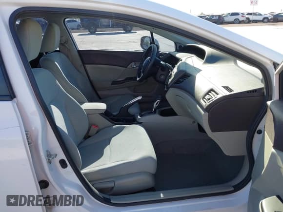 ✅ 2012 Honda Civic EX • VIN: 19XFB2F82CE109312 • Лот: 43551909. Опубликован ранее на IAAI с пробегом 185 585 миль. Бесплатный доступ к архиву аукционных продаж из США и подробный отчёт об истории автомобиля на DreamBid. Изображение 5.