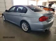 ✅ 2010 BMW 3 Series 328i • VIN: WBAPH7G5XANM53268 • Lot: 82159945. Listed on Copart with 235,377 mi. Free auction sales archive from the USA and detailed vehicle history report at DreamBid. Image 2.