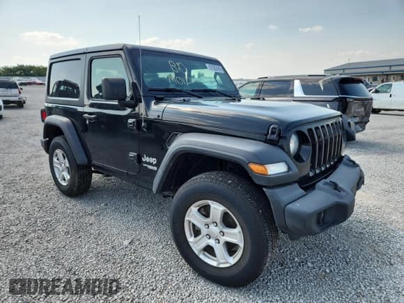 ✅ 2020 Jeep Wrangler Sport S • VIN: 1C4GJXAN9LW151774 • Lot: 67082465. Listed on Copart with 72,578 mi. Free auction sales archive from the USA and detailed vehicle history report at DreamBid. Image 4.