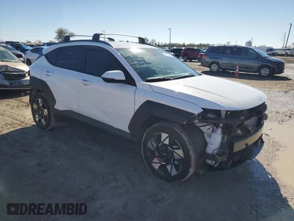 2024 Hyundai Kona SEL with VIN KM8HC3AB7RU104935, listed as a Copart auction lot 84036294 with 6,786 mi miles and Salvage title. Bid and sale history available at DreamBid. Image 4.