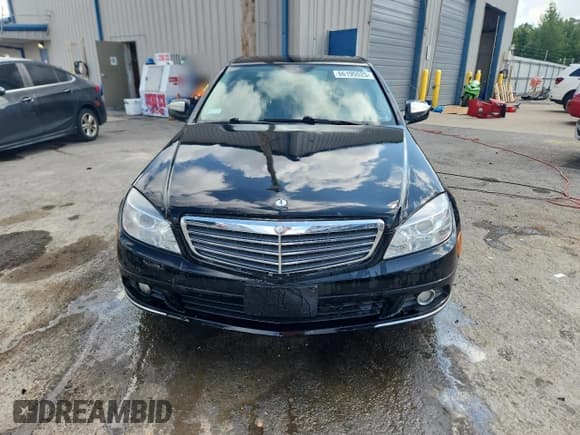 ✅ 2009 Mercedes-Benz C 300 Sport • VIN: WDDGF54X69R053706 • Lot: 66195525. Wystawiony na Copart z przebiegiem 181 937 mil. Bezpłatny archiwum sprzedaży aukcyjnych z USA i szczegółowy raport historii pojazdu na DreamBid. Zdjęcie 5.