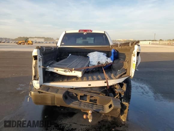 ✅ 2016 Toyota Tundra SR • VIN: 5TFRM5F1XGX105798 • Lot: 93540695. Listed on Copart with 162,566 mi. Free auction sales archive from the USA and detailed vehicle history report at DreamBid. Image 6.