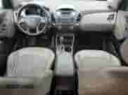 2015 Hyundai Tucson SE with VIN KM8JUCAG7FU987148, listed as a Copart auction lot 43193244 with 164,765 mi miles and Salvage title. Bid and sale history available at DreamBid. Image 8.