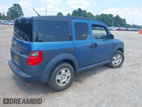 ✅ 2007 Honda Element LX • VIN: 5J6YH18347L003003 • Lot: 42922688. Wystawiony na IAAI z przebiegiem 206 067 mil. Bezpłatny archiwum sprzedaży aukcyjnych z USA i szczegółowy raport historii pojazdu na DreamBid. Zdjęcie 4.