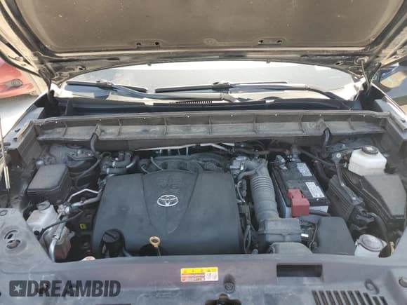 ✅ 2022 Toyota Highlander XSE • VIN: 5TDJZRBH2NS208242 • Lot: 70825845. Listed on Copart with 74,739 mi. Free auction sales archive from the USA and detailed vehicle history report at DreamBid. Image 12.