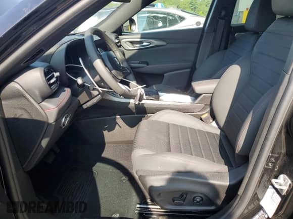 2024 Dodge Hornet R/T z VIN ZACPDFCW0R3A33570, wystawiony jako Copart lot #68434565 z przebiegiem Nie podano mil oraz Czysty tytuł • Clean title. Historia ofert i sprzedaży dostępna na DreamBid. Obrazek 7.