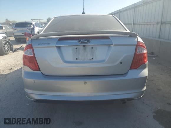✅ 2011 Ford Fusion SEL • VIN: 3FAHP0JA8BR107778 • Lot: 87433805. Listed on Copart with 175,052 mi. Free auction sales archive from the USA and detailed vehicle history report at DreamBid. Image 6.