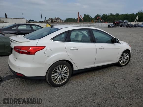 ✅ 2018 Ford Focus Titanium • VIN: 1FADP3J23JL280968 • Лот: 62513195. Опубликован ранее на Copart с пробегом 181 489 миль. Бесплатный доступ к архиву аукционных продаж из США и подробный отчёт об истории автомобиля на DreamBid. Изображение 3.