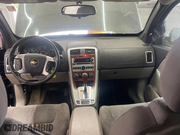 ✅ 2008 Chevrolet Equinox LT • VIN: 2CNDL43F786281356 • Лот: 57993215. Опубликован ранее на Copart с пробегом 179 833 миль. Бесплатный доступ к архиву аукционных продаж из США и подробный отчёт об истории автомобиля на DreamBid. Изображение 9.