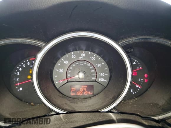 ✅ 2012 Kia Sorento LX • VIN: 5XYKTDA6XCG290918 • Lot: 49341055. Listed on Copart with 189,194 mi. Free auction sales archive from the USA and detailed vehicle history report at DreamBid. Image 9.