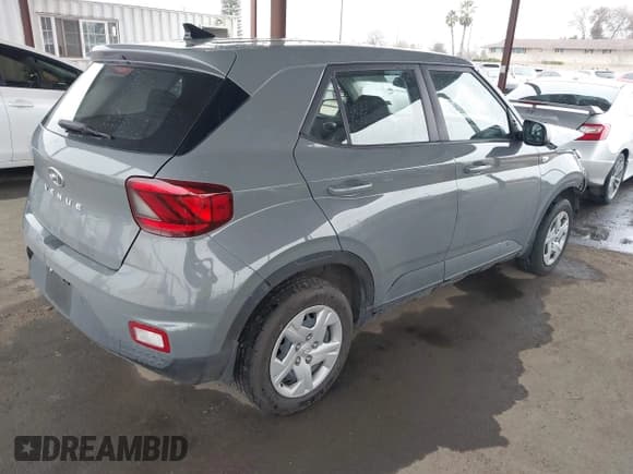 ✅ 2020 Hyundai Venue SE • VIN: KMHRB8A35LU027082 • Lot: 41603923. Listed on IAAI with 69,337 mi. Free auction sales archive from the USA and detailed vehicle history report at DreamBid. Image 4.