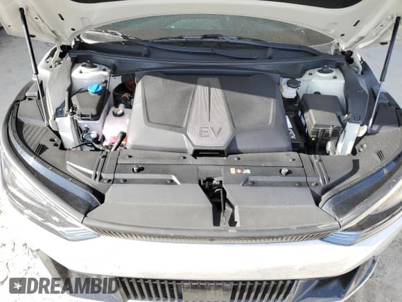 ✅ 2022 Kia EV6 Wind • VIN: KNDC3DLCXN5032322 • Lot: 53031884. Wystawiony na Copart z przebiegiem 45 369 mil. Bezpłatny archiwum sprzedaży aukcyjnych z USA i szczegółowy raport historii pojazdu na DreamBid. Zdjęcie 11.