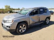 ✅ 2016 Jeep Compass Sport • VIN: 1C4NJCBA7GD675065 • Lot: 82258335. Wystawiony na Copart z przebiegiem 109 825 mil. Bezpłatny archiwum sprzedaży aukcyjnych z USA i szczegółowy raport historii pojazdu na DreamBid. Zdjęcie 1.