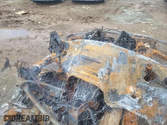 ✅ 2021 Ford F-150 XL • VIN: 1FTFW1E5XMKD28409 • Lot: 58983855. Wystawiony na Copart z przebiegiem Nie podano. Bezpłatny archiwum sprzedaży aukcyjnych z USA i szczegółowy raport historii pojazdu na DreamBid. Zdjęcie 9.