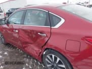 ✅ 2017 Nissan Altima SR • VIN: 1N4AL3AP6HC119065 • Lot: 43814435. Listed on IAAI with 72,632 mi. Free auction sales archive from the USA and detailed vehicle history report at DreamBid. Image 18.